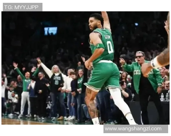 塔图姆今日状态爆棚带领球队逆袭全场最佳表现无可挑剔